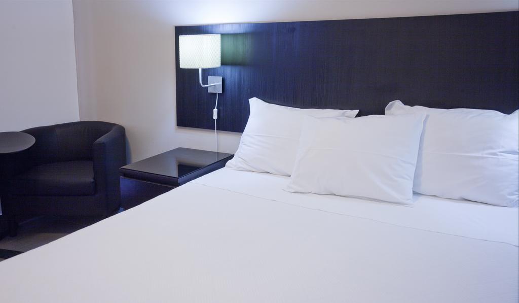 Residencial Principe Guest House บาเฮโร ภายนอก รูปภาพ