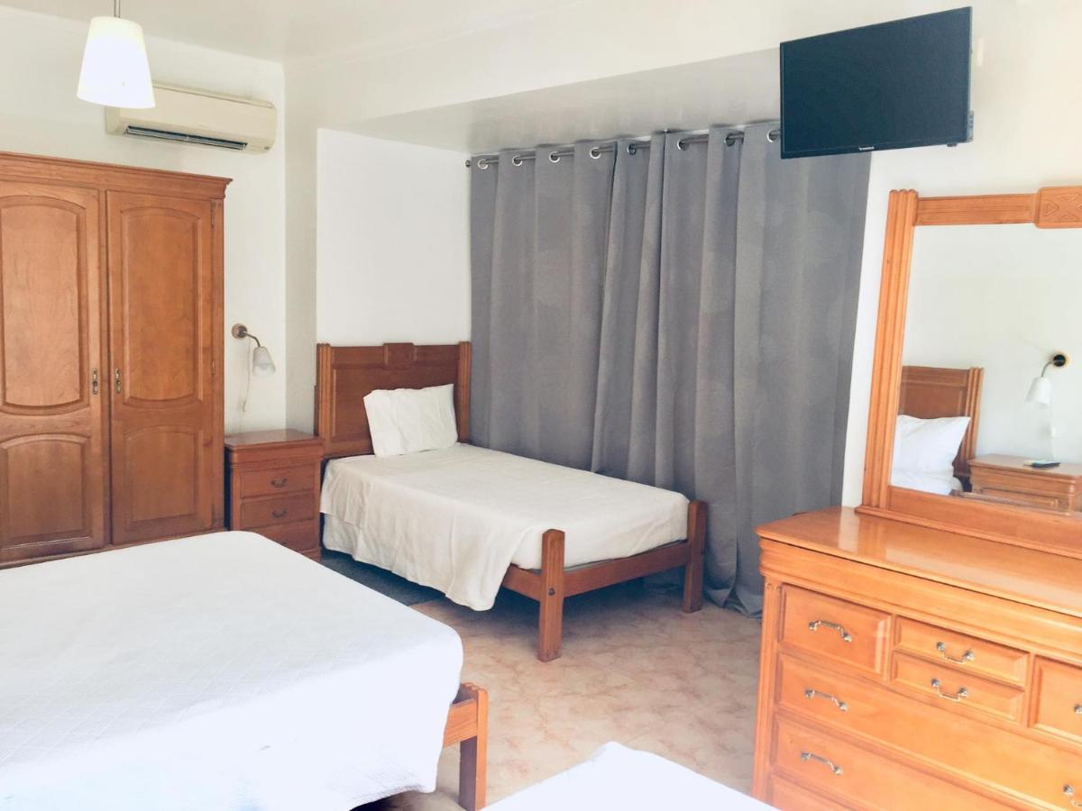 Residencial Principe Guest House บาเฮโร ภายนอก รูปภาพ